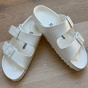Unworn Birkenstock White Sandals